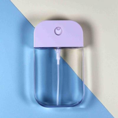 China Cosmetic Refillable White Card Spray Bottle 38ml Card Spray Bottle Credit Card Shape Spray Bottle en venta