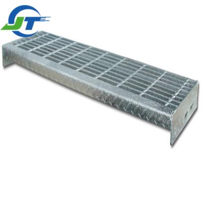 China Industrial galvanized stair tread with base plate made from steel grating hot dip galvanized factory price for sale