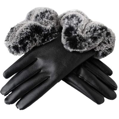 China Breathable Full Finger Winter Ladies Touch Screen PU Leather Gloves For Riding Outdoor Sports for sale