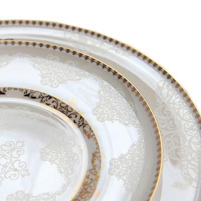 China Sustainable Wedding Used New Design Ceramic Porcelain Dinnerware Fine Bone China Dinnerware Set for sale