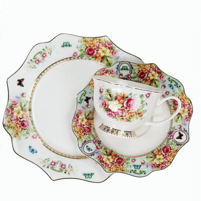 China Viable Luxurious Wedding Party Wedding Dish Set Fashionable Flower Shape Bone China Tea Cup And Saucer Set for sale