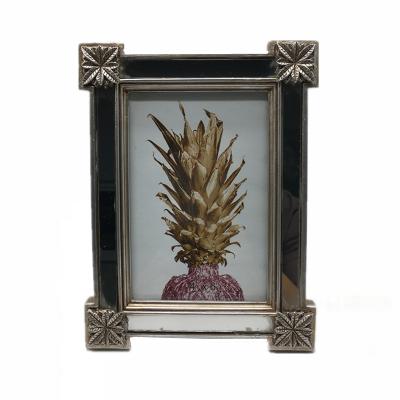 China Silver Mirror Photo Frame for sale