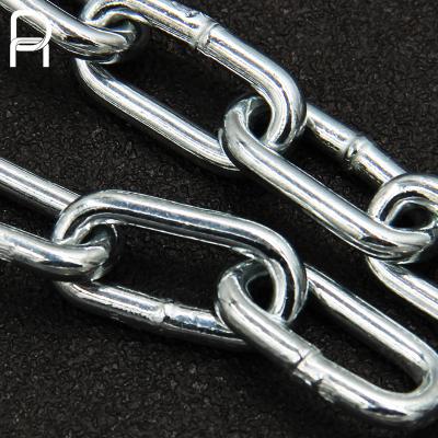 China Pulling Chain Good Quality High Strength Welded Grade 30 Din766 Galvanized 12mm Short Link Chain for sale