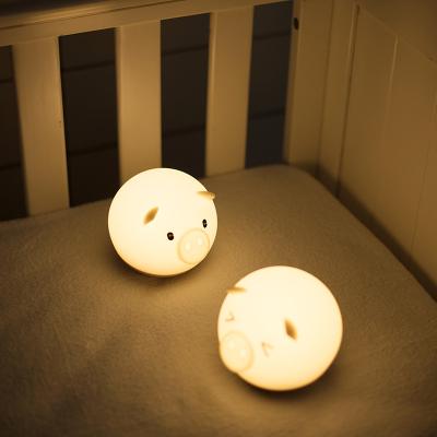 China Factory direct sale cute pig led for kids rechargeable silicone night light for sale