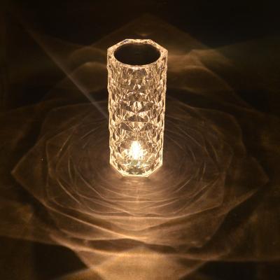 China New Luxury Modern Rose LED Desk Wholesale Modern Crystal Table Lamp Light for sale