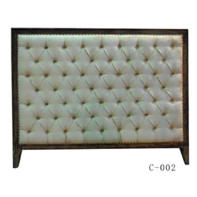 China Antique Furniture European Wholesale Wooden Queen Soft Solid Wood Tufted Headboards for sale