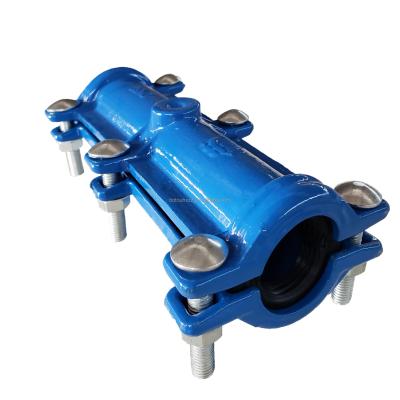 China Ductile Pipeline Leak Repair HNGXING Waterworks Sand Casting Iron Pipe Repair Clamp for sale