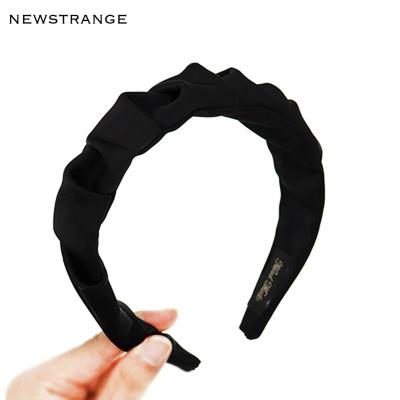 China 2022 New Fashion Decor 2022 New Fashion Silk Hairbands For Women Designer Hairbands Circle Pleats Pattern Cloth Accessories Solid Wide Edge Headdress for sale