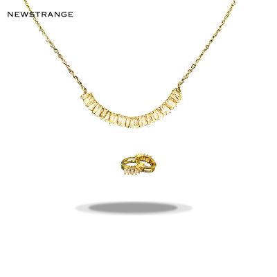 China 2022 New Fashion Ladies Romantic Bridal Jewelry U Necklace And C Shaped Earrings Set 18K Gold Plated Stainless Steel For Women for sale