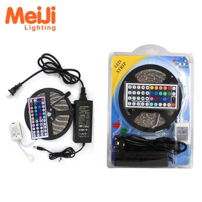 China 10mm Indoor And Outdoor Home Battery Operated 10mm RGB LED RGB 5050 Lighting Strip With Controller for sale