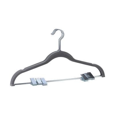 China Living Room Trousers hanger High Quality No Fading No Shedding Hanger Non Slip Flocked Velvet Suit with clips Hangers for sale