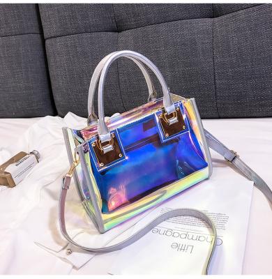 China Fashion new 2021 summer fashion grow bags transparent women's bag capacity laser freeze flyer shoulder bag for sale