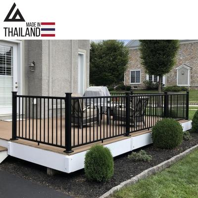 China Newest Promotional Hot Sale Modern Design Easily Assembled Outdoor Aluminum Fence Latest Fence Barrier for sale