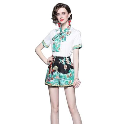 China 2022 New Stain Women's Clothing Wholesale Anti-static Fashion Elegant Light Style Familiar Shirt And Shorts Summer Two-piece Suit for sale