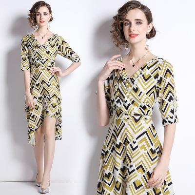 China 2022 hot sale summer new design arrival girls and women anti-static clothing short sleeve printed casual maxi dress for sale