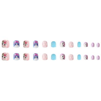 China 24pcs Full Cover Cute Fake Nails Art Girls Acrylic Patterns Kids Eco-friendly Kids Press On Nails for sale