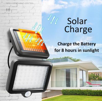 China Luxury Outdoor Waterproof Solar Light Family Four Yard Function Side Light With Remote Control Split Wall Lamp for sale