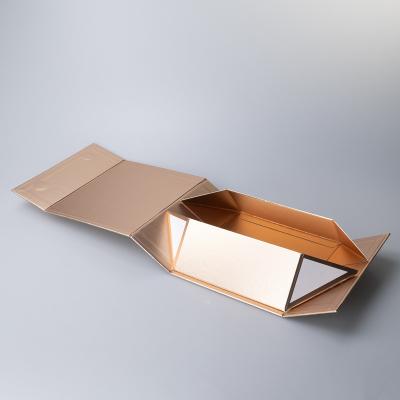 China Recyclable Custom Printed Cardboard Folding Luxury Paper Box Clothes Magnetic Gold Shoes Red Wine Packaging Gift Box For Dress Boite Gift for sale