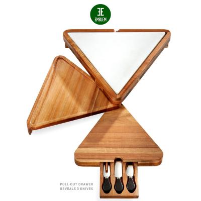 China Sustainable Wooden Charcuterie Board 3-Piece Tray Triangle, Wooden Triangle Cheese Board, Wooden Charcuterie Board for sale