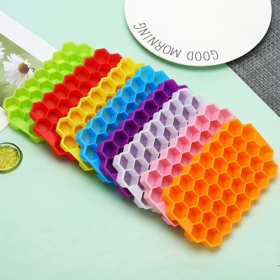 China LK110 Food Grade Ice Maker Tray With Lid Hexagon DIY 37 Grids Freezer Cream Mold Viable Tray Honeycomb Silicone Ice Cube Mold for sale