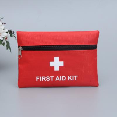 China Mini First Aid Kit Red Travel Medical Equipment Emergency / Emergency Nylon Bag With Zipper for sale