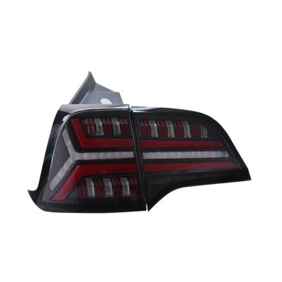 China Autolamp Glistuning Modified LED Tail Light With Smoke Led Rear Lamp Sequential Indicator Model 3 Y 2017-2021 for sale