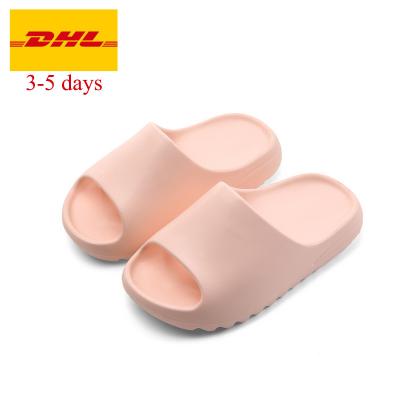 China Lightweight Yeezy Kids Slides Sandals Summer Beach Factory Factory Colorful Indoor Outdoor Unisex High Quality Sandals for sale