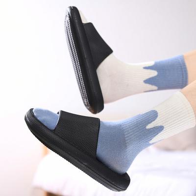 China Cushioning Sale Yeezy Slide Slippers Men Women Indoor Outdoor Slides Hot Sale High Quality Cheap Sandals Newest Design for sale