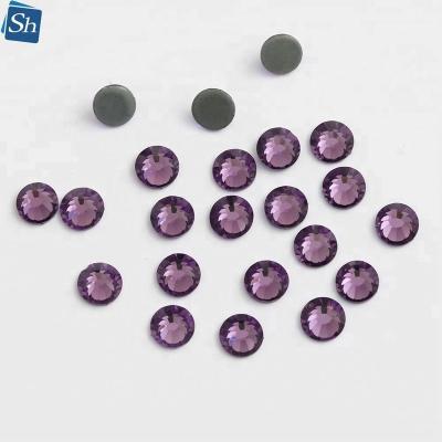 China Flatback Amethyst Rhinestone Hot Fix Cut Stone Rhinestone Heat Transfer Chinese Supplier for sale