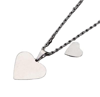 China No nickel retro low price solid color earrings and lead free wholesale classic heart-shaped necklace sets, suitable for personal decoration for sale