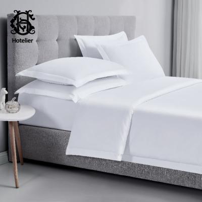 China New Hot Luxury Cotton 100% Anti-Static Comfortable Hotel Flat Five Star Bedding Sets Comforter 4pcs Blanket 4pcs Fitted Sheet Bed Sheet for sale