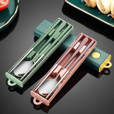 China Wholesale Newcomer Hotel Restaurant Flatware Set Travel Utensil Reusable Cutlery Set Travel Spoon Fork For Camping Hike for sale