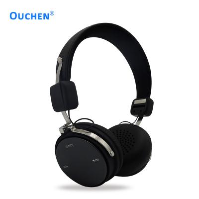 China Foldable Headband Leather Headset Wire Earphone with Volume Control and Microphone for sale