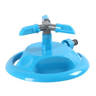 China Hot Selling Garden Plastic Three Arm 360 Degree Rotating Garden Irrigation Water Sprinkler For Garden Use for sale