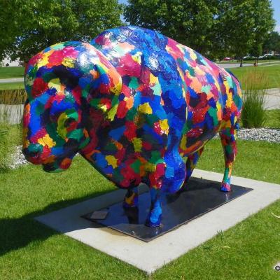 China China Outdoor Garden Decoration Bison Sculpture Fiberglass Resin Sculpture Colorful Animal for sale