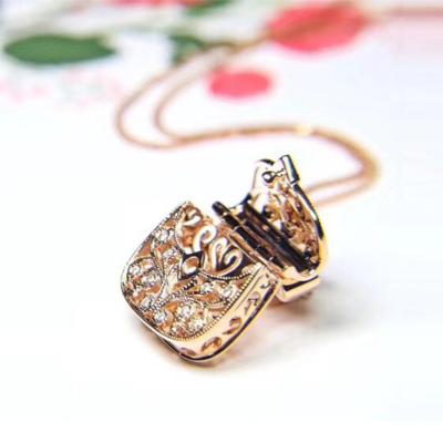 China Casual Fashion / Sporty All-match 18K Gold Plated Bag Pendant Necklace Micro-Embellished Bag Pendant for sale