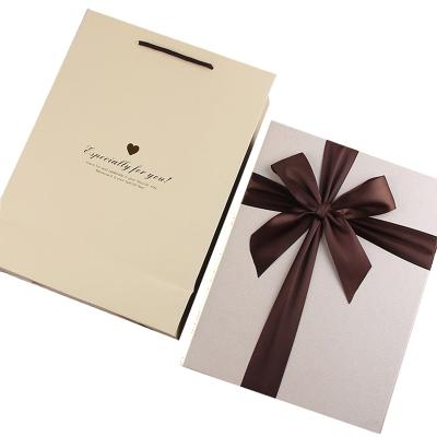 China Wholesale Custom Exquisite Simple Creative Recyclable Scarf Knocks Box Bowknot Packaging Gift Box for sale