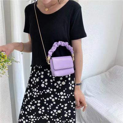 China 2021 Cute Colorful Gold Women Purse Fashion PU Leather Shoulder Messenger Bags Waterproof Chain Bags Ladies Handbags Designer Handbags for sale