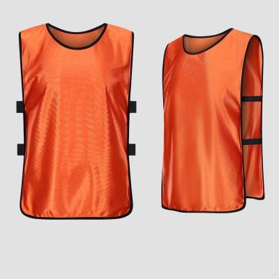 China Custom Breathable Quick Dry Soccer Bibs Training Vest Quick Dry Kids and Adult Size Team Training Bibs for Sports Training for sale