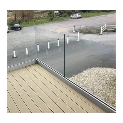 China U Channel Balustrade Balcony U Channel Base Modern Enclosure Frameless Glass Balustrade for sale