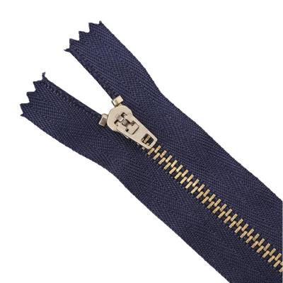 China Pin Lock 3# End-End Metal Zippers for sale