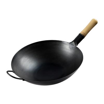 China Sustainable professional kitchen round bottom carbon steel wok with oak handle for sale