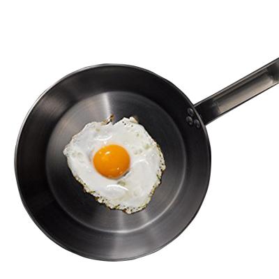 China Sustainable Deep Black Carbon Steel Frying Pan Omelet-pan For Hotel Restaurant for sale