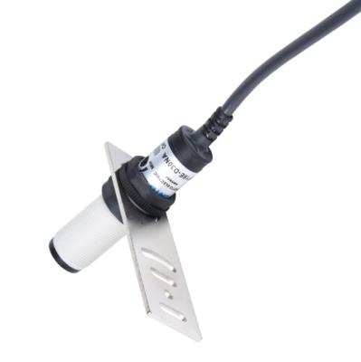 China Photoelectric Induction Switch CGY18E-D30NA NPN Normally PNP Aperture 18MM Photoelectric Normally Open Proximity Switch for sale