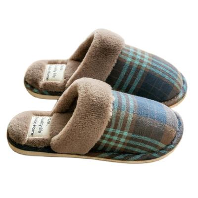 China 2021 new light weight vintage winter indoor thermal slippers for men and women for families with thick soles plush cotton slippers for sale