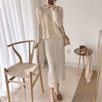 China LM9085Q Comfortable Women's Two-piece Suit Women's Hollow Knitted Skirt Suit Sweater + Skirt Fashion Casual Clothes for sale