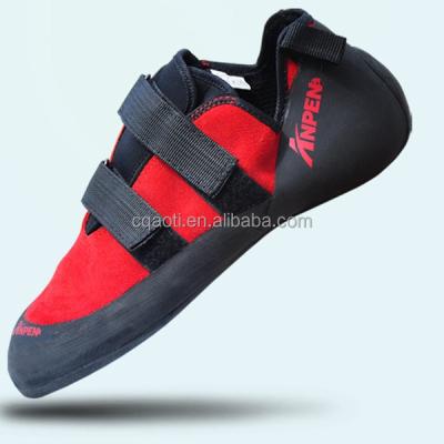 China Women Red Slip Resistant Rock Climbing Boulder Shoes Crafted From Genuine Leather for sale