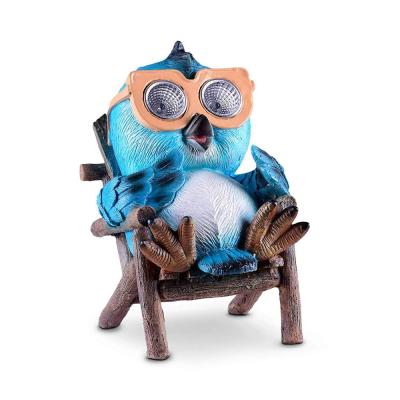 China CLASSIC Solar Powered Owl Figurine Garden Resin Decorations Statue Cartoon Animal Outdoor Lawn Yard LED Light Decorative Gifts for sale