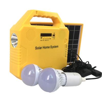 China Residential Hot Selling Solar Powered System Lights Small Lighting System For Home for sale