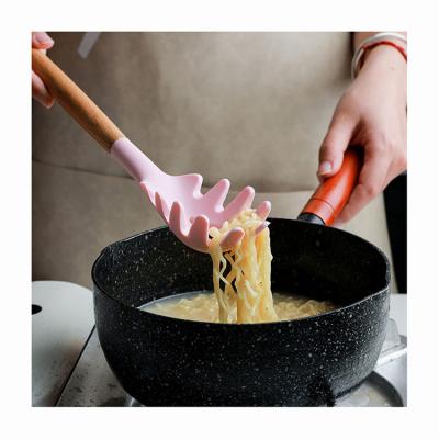 China Sustainable Wholesale Korean 12 Pcs Silicone Cookware Utensil Set for sale